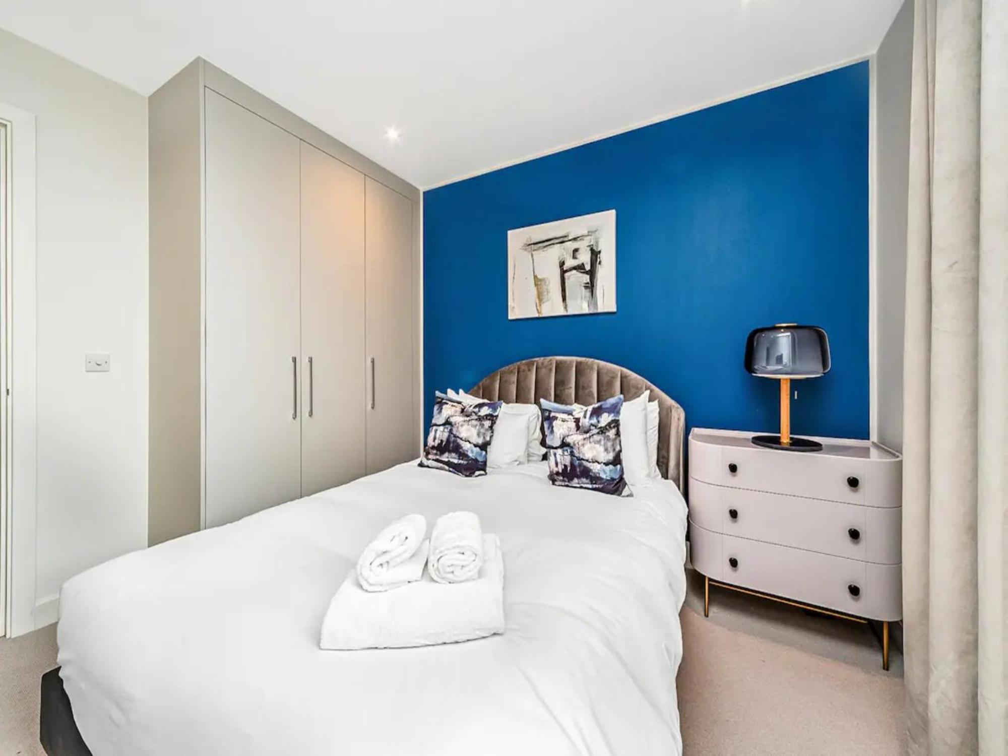 Apartamento Pass The Keys Penthouse Oasis In Trendy Fulham Londres Exterior foto